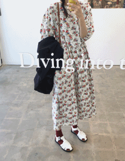 (made byme) butter floral dress ( 레드 플로럴 )